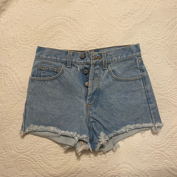 Brandy Melville Jean Shorts - Picture 6 of 8